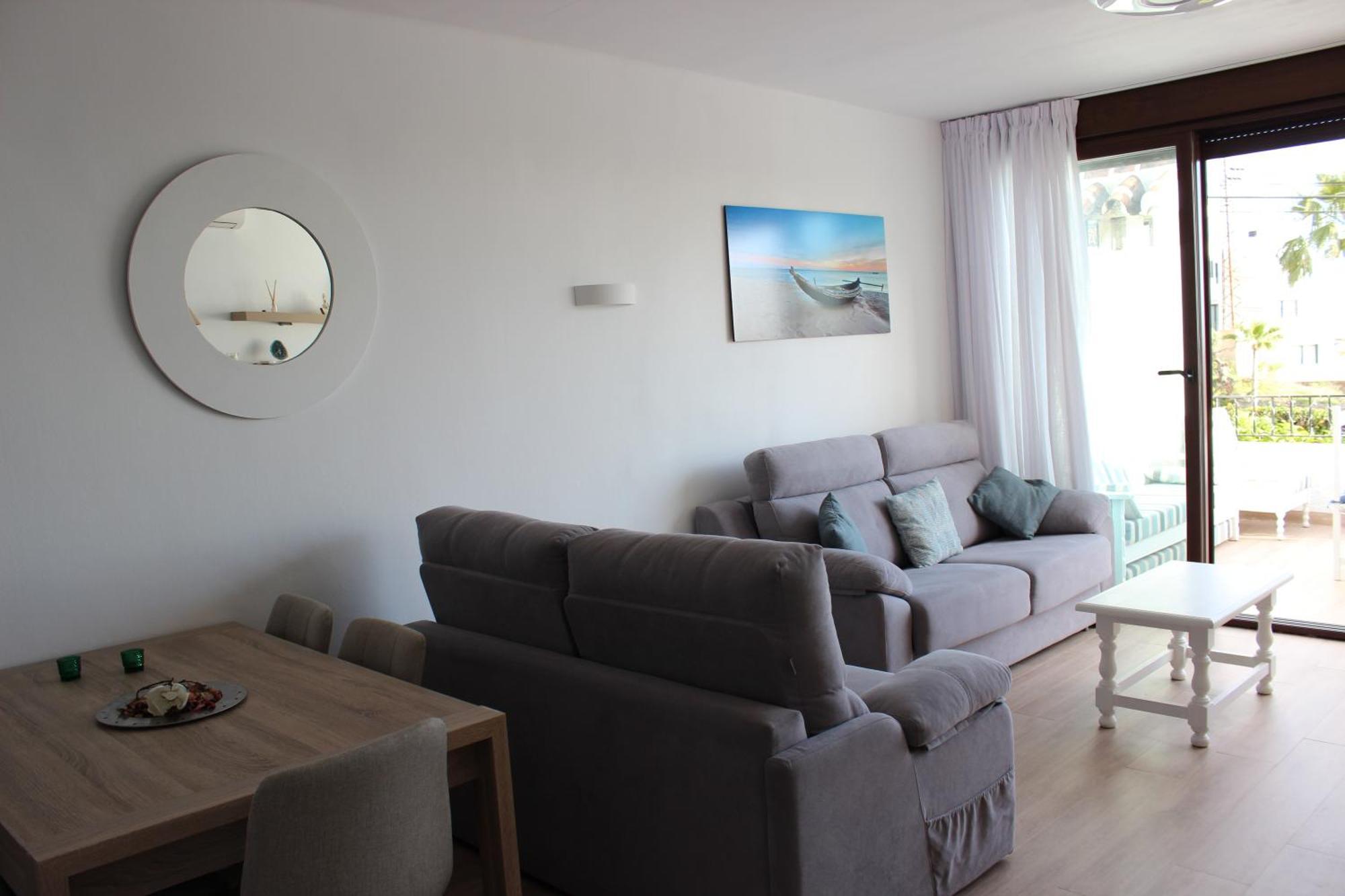 Apartamento Capistrano Village Nerja Bagian luar foto