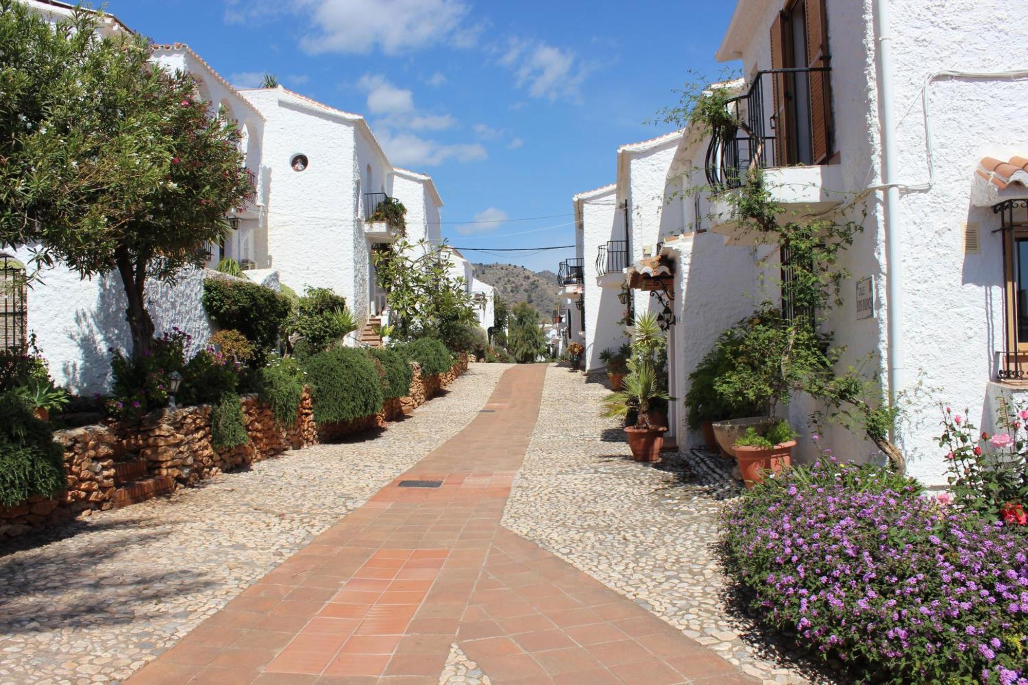 Apartamento Capistrano Village Nerja Bagian luar foto