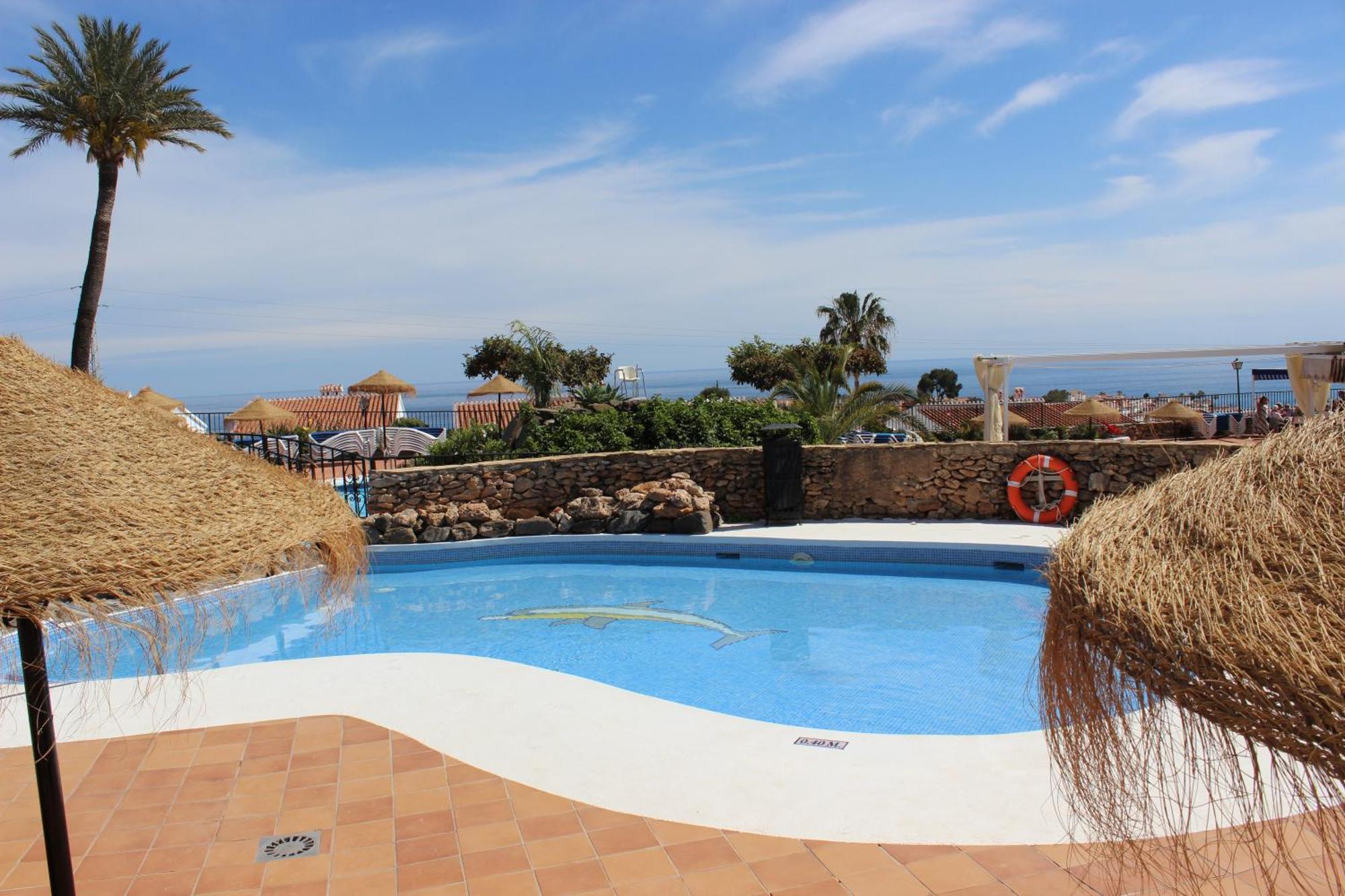 Apartamento Capistrano Village Nerja Bagian luar foto