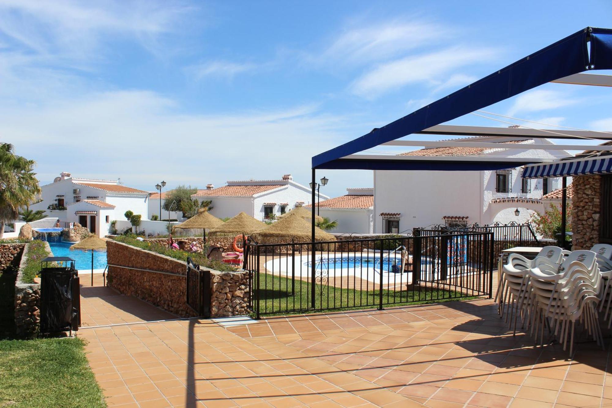 Apartamento Capistrano Village Nerja Bagian luar foto
